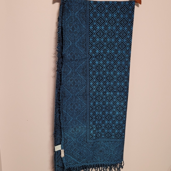 Aphorism Large Black & Blue Scarf - Picture 2 of 6